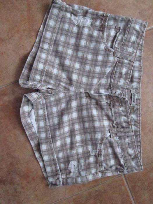 Calças, calções varias marcas 10 / 12anos