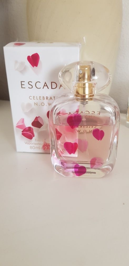 Perfume ESCADA celebrate now 80 ml