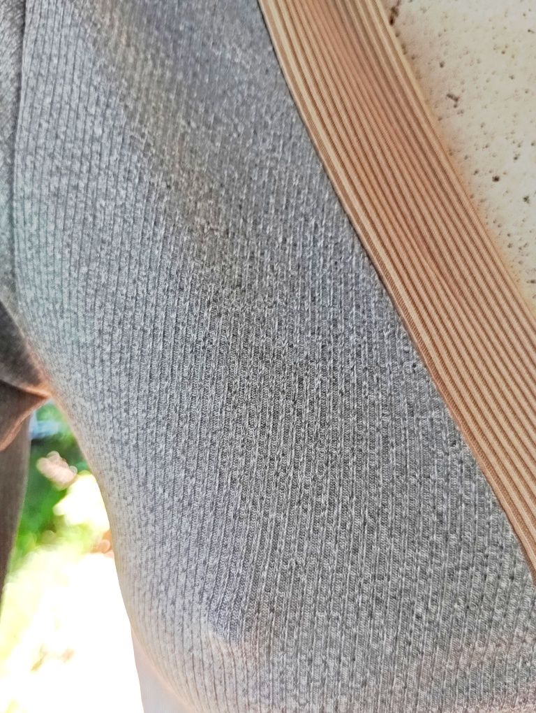 Conjunto saia e camisola curta