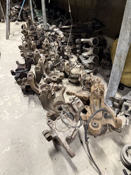 Цапфа ступиця Форд Ескорт скорпио сієра курєр