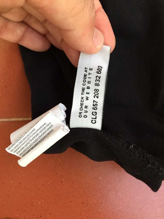 T-Shirt preta --- DIOR  ( Christian Dior )