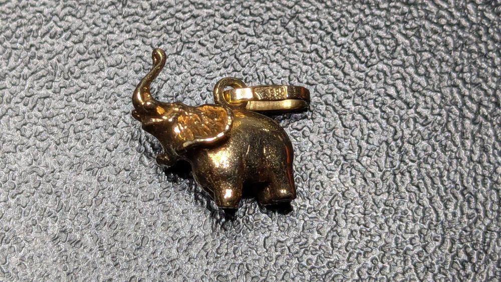 Przywieszka złota słonik 1,7g 583