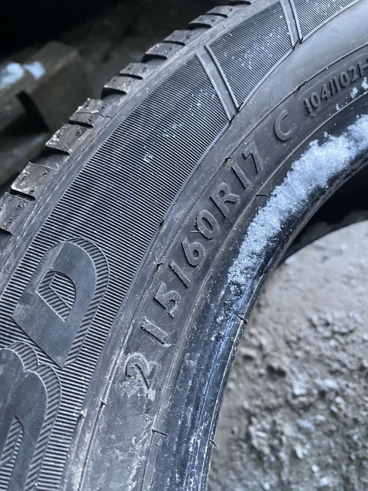 215.60.17c Dunlop 4шт зима БУ склад шины резина из Европы 60 R17с