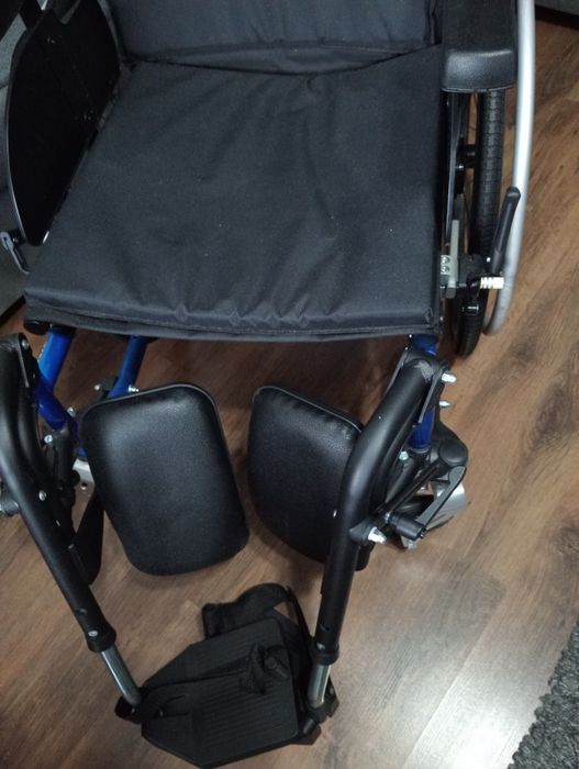 Wózek inwalidzki nowy