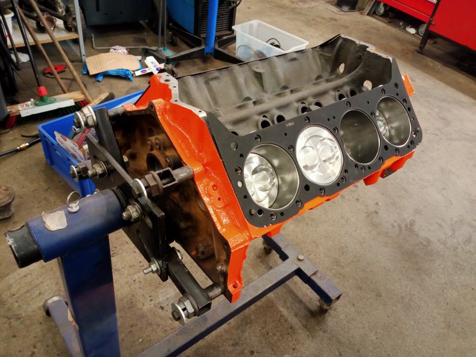 Silnik chevrolet 350" 5,7 l  po renowacji