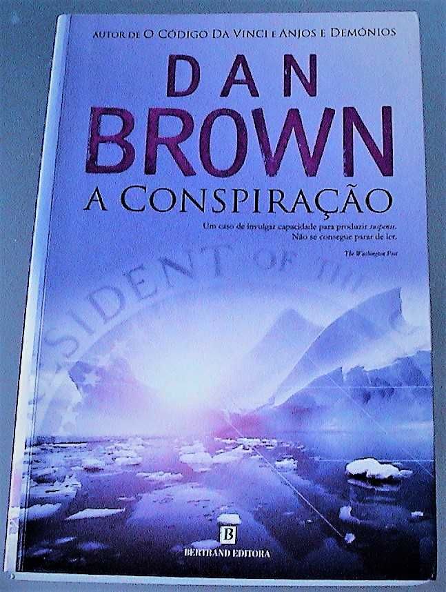 DAN BROWN-Preço total das 3 obras deste escritor. Portes incluídos.