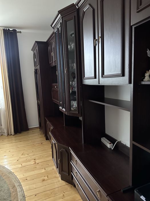 Меблі стінка у вітальню