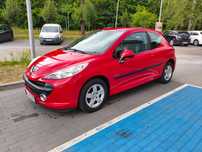 Peugeot 207 1.4 benzyna z klimatyzacją zadbany