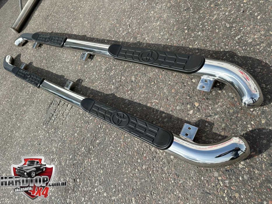 PROGI Stopnie Boczne Toyota Hilux Oryginalne Orurowanie