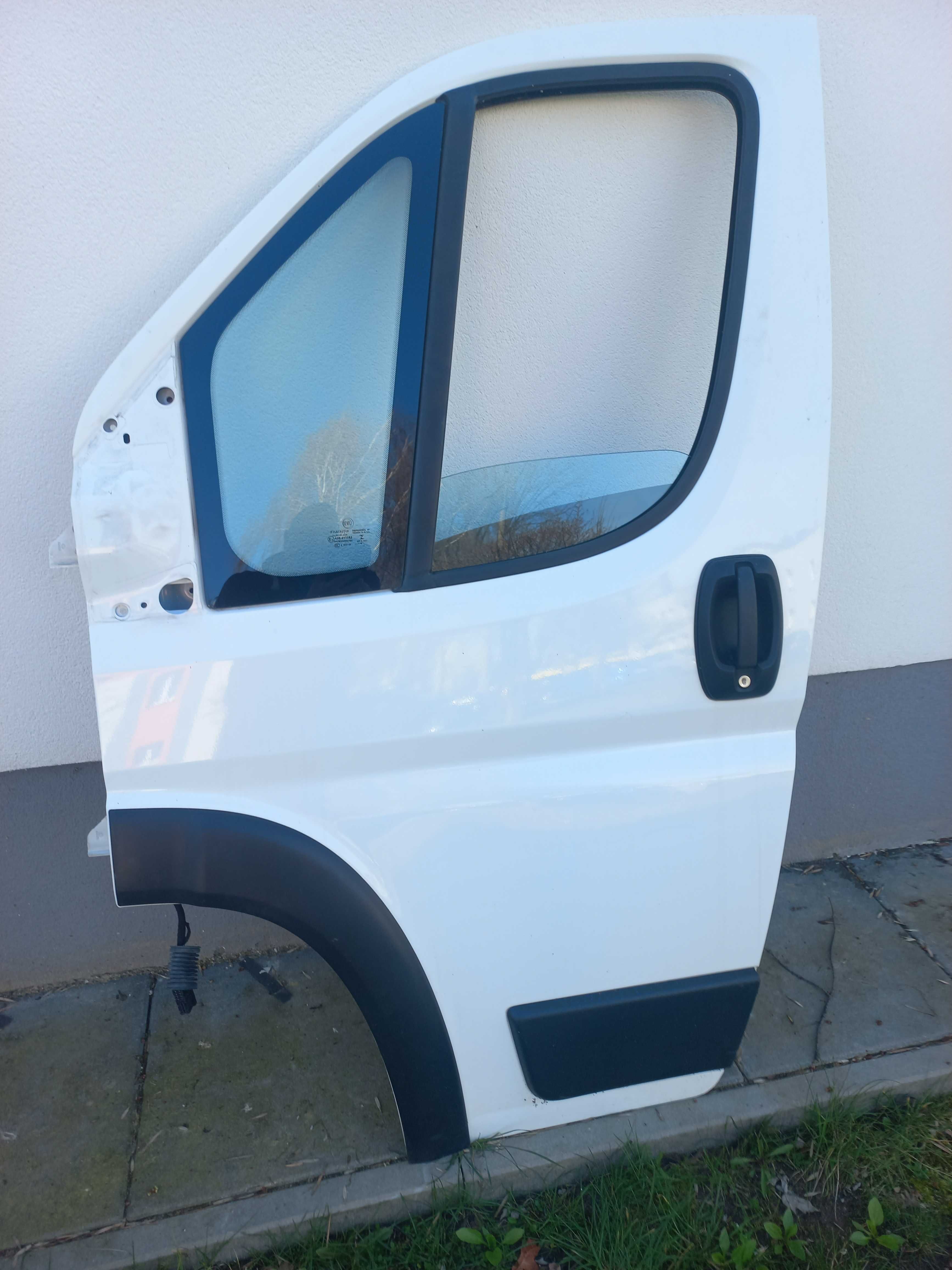 Drzwi lewe FIAT Ducato 2018