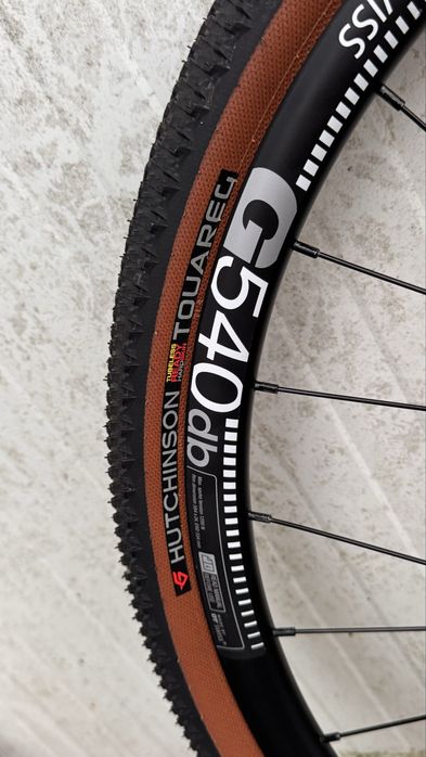 Rodas DT swiss gravel