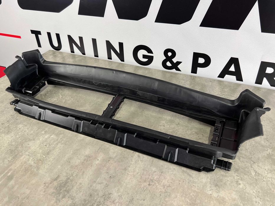 Повітропровід ( жалюзі нижні ) - Volvo XC60 II - 31425369