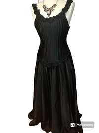 Sukienka czarna wyjściowa