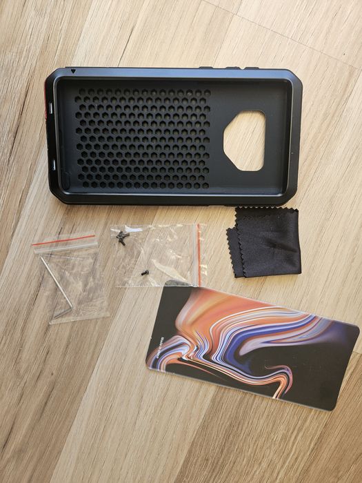 Metalowe etui ochronne na telefon Samsung Note 9 – nowe