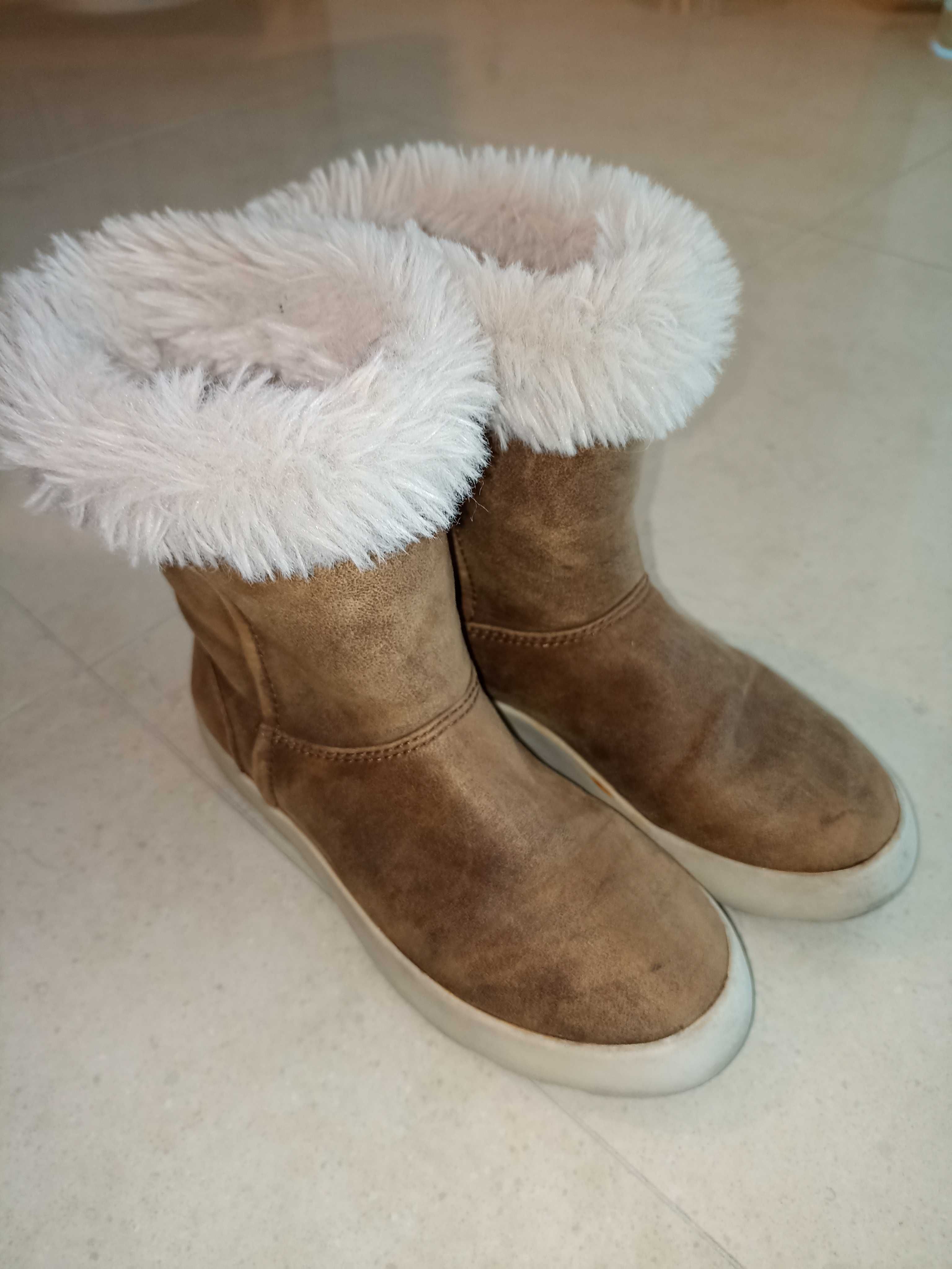 Botas  de menina- ZARA n° 31