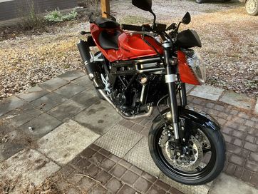 Hyosung 650 GT (jak SV650, gladius) salon PL 1rej. 2017r 6390km