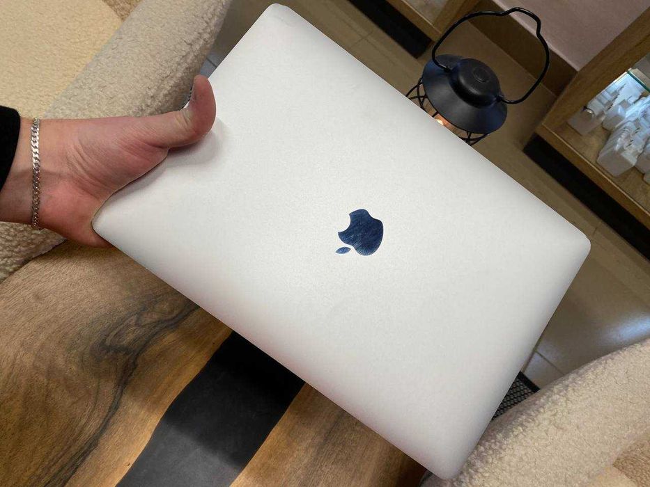 Ноутбук Apple MacBook Pro 13'' i5/8/128 Silver (MPXR2) 2017