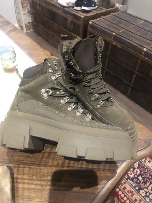 Botas/sapatilha  da Zara