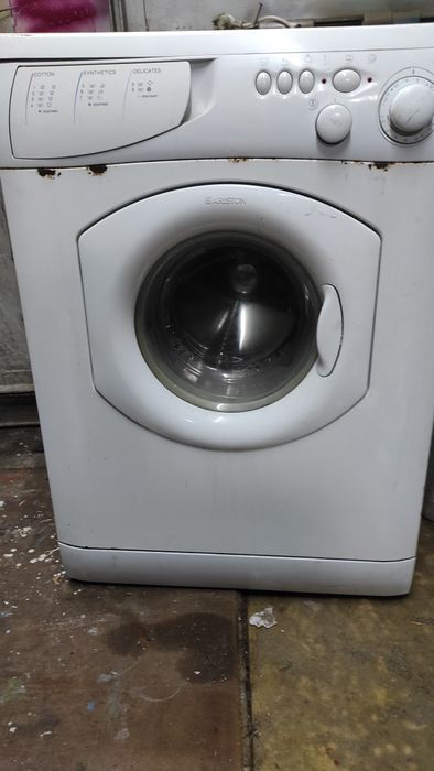 Арістон ...  По запчастинах