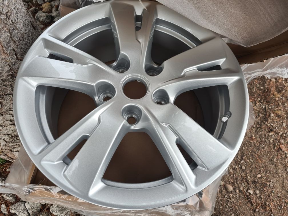 Felgi Opel 5x115 16" astra Zafira nowe