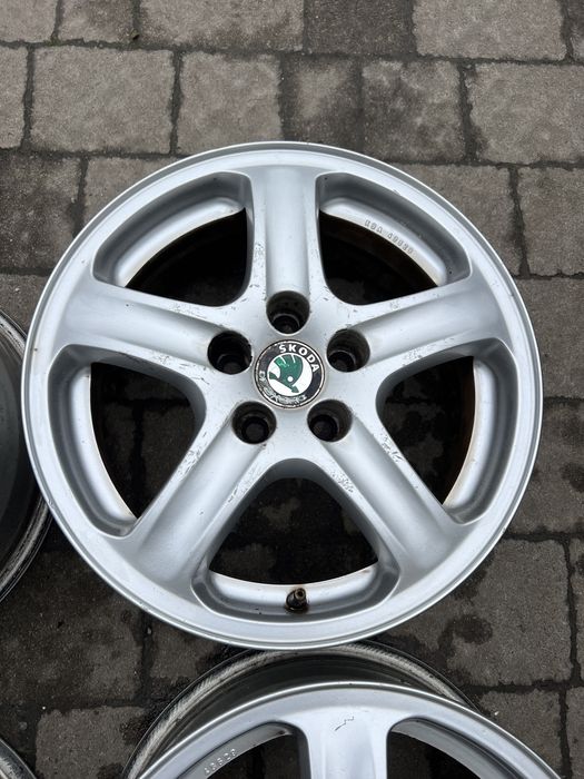 Диски 5-100 R15 Skoda