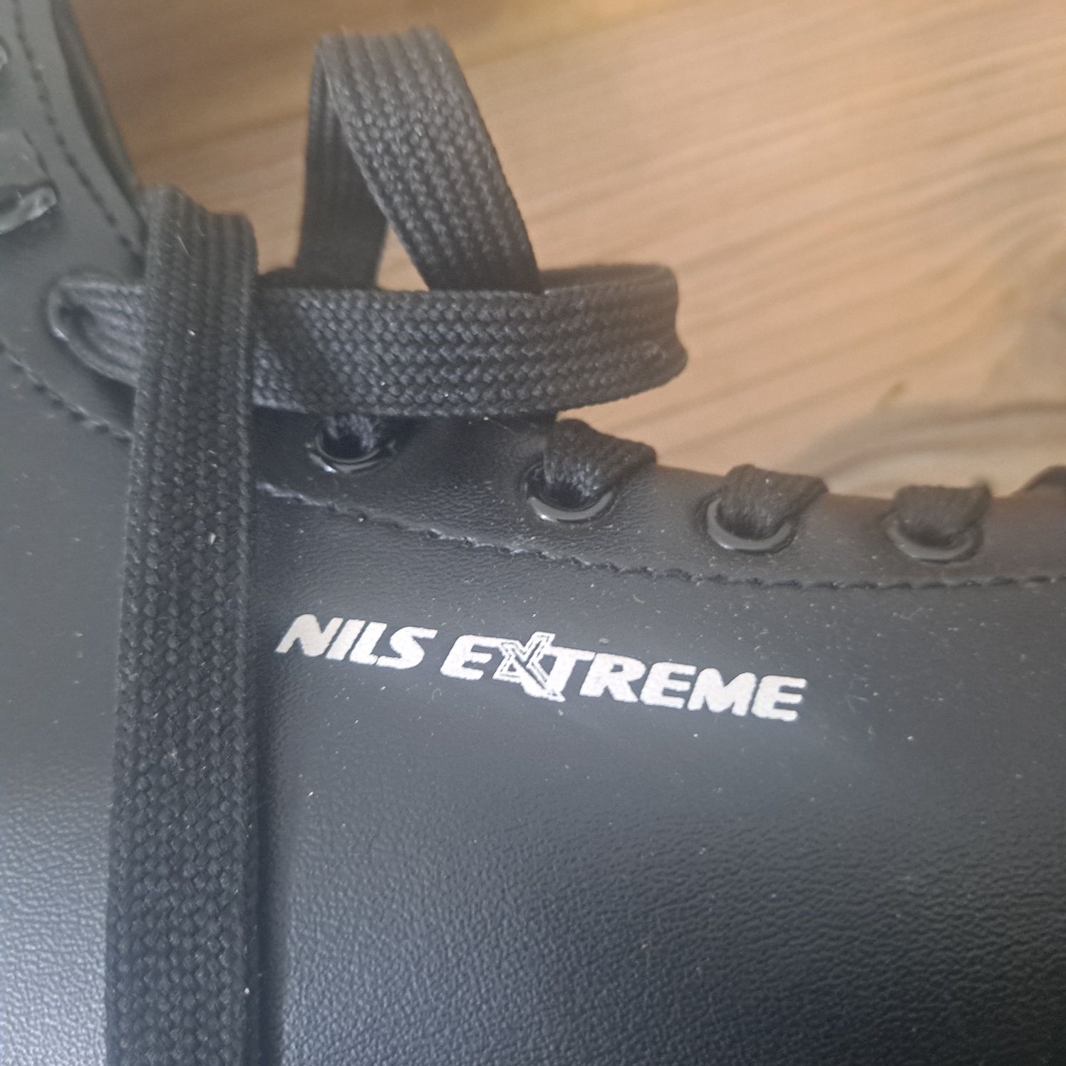 Wrotki nils extreme