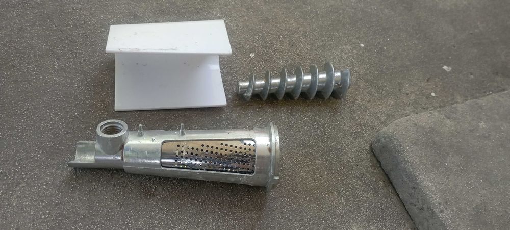 Продам м'ясорубку