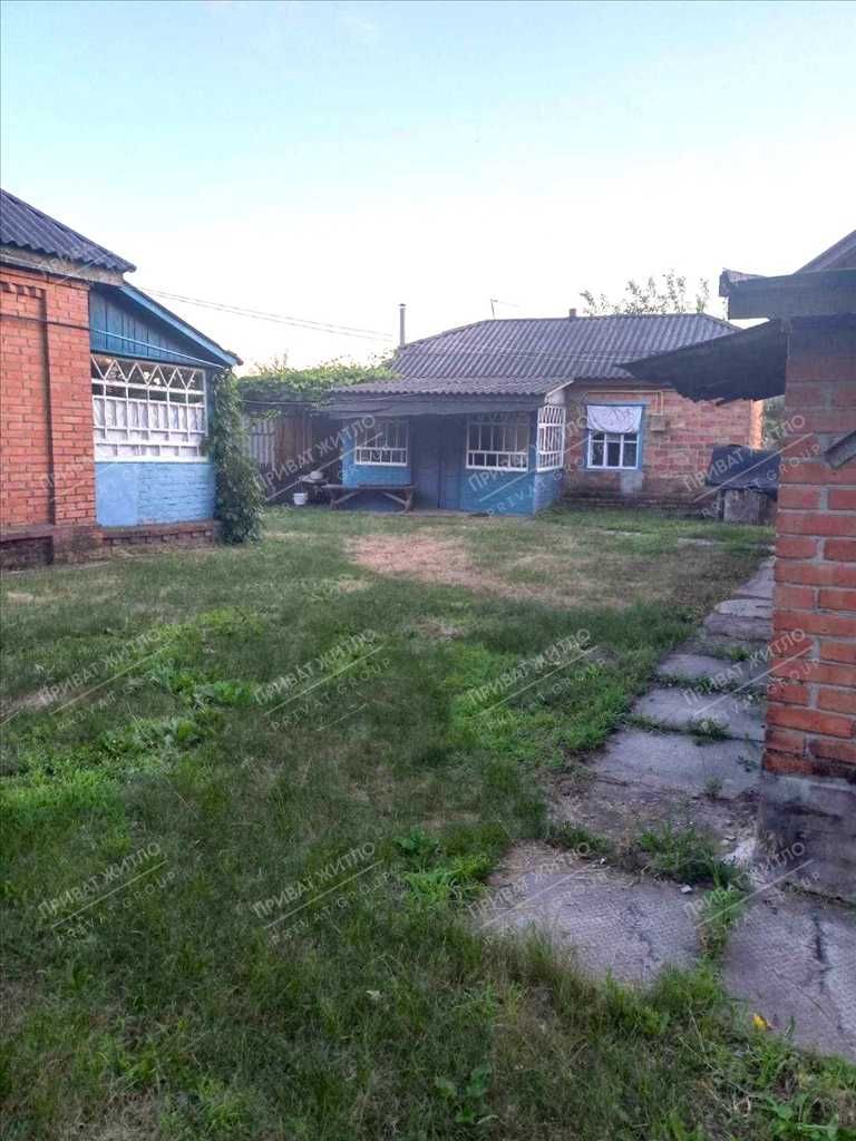 Будинок у Новосанжарському районі