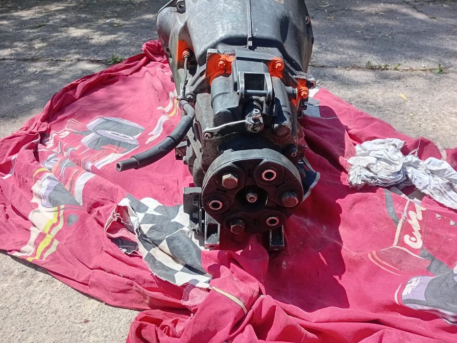 Продам  МКПП-6 ст,Мерседес  Бенц-w.203 бензин