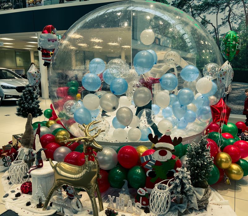 Bubble House, kula z balonami Wrocław, mikołaj, święta