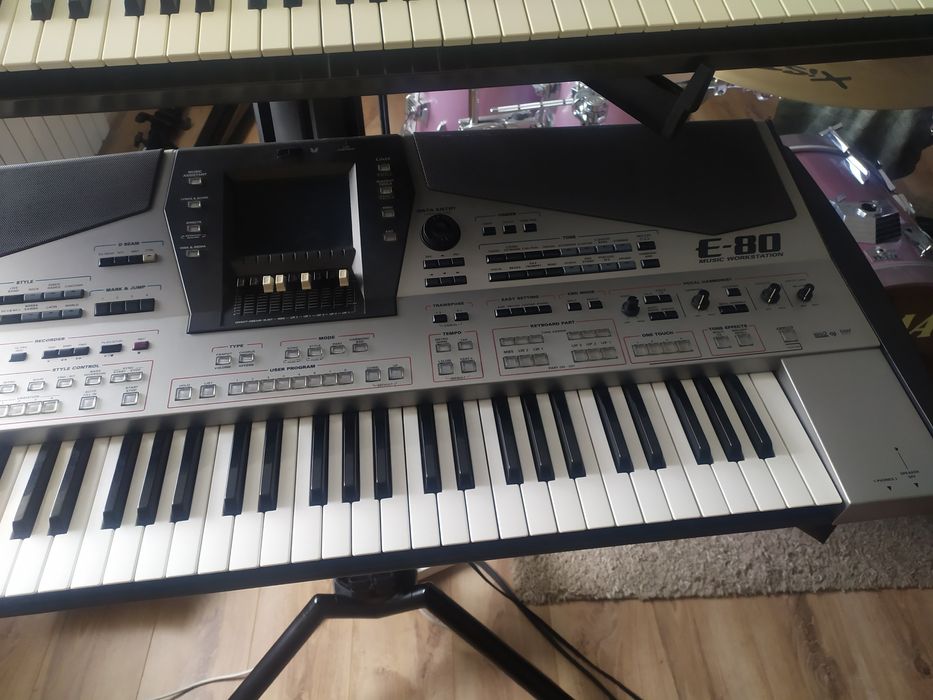 Roland E80 super keyboard