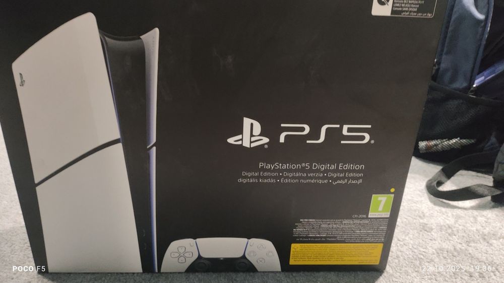 Konsola ps5 slim digital