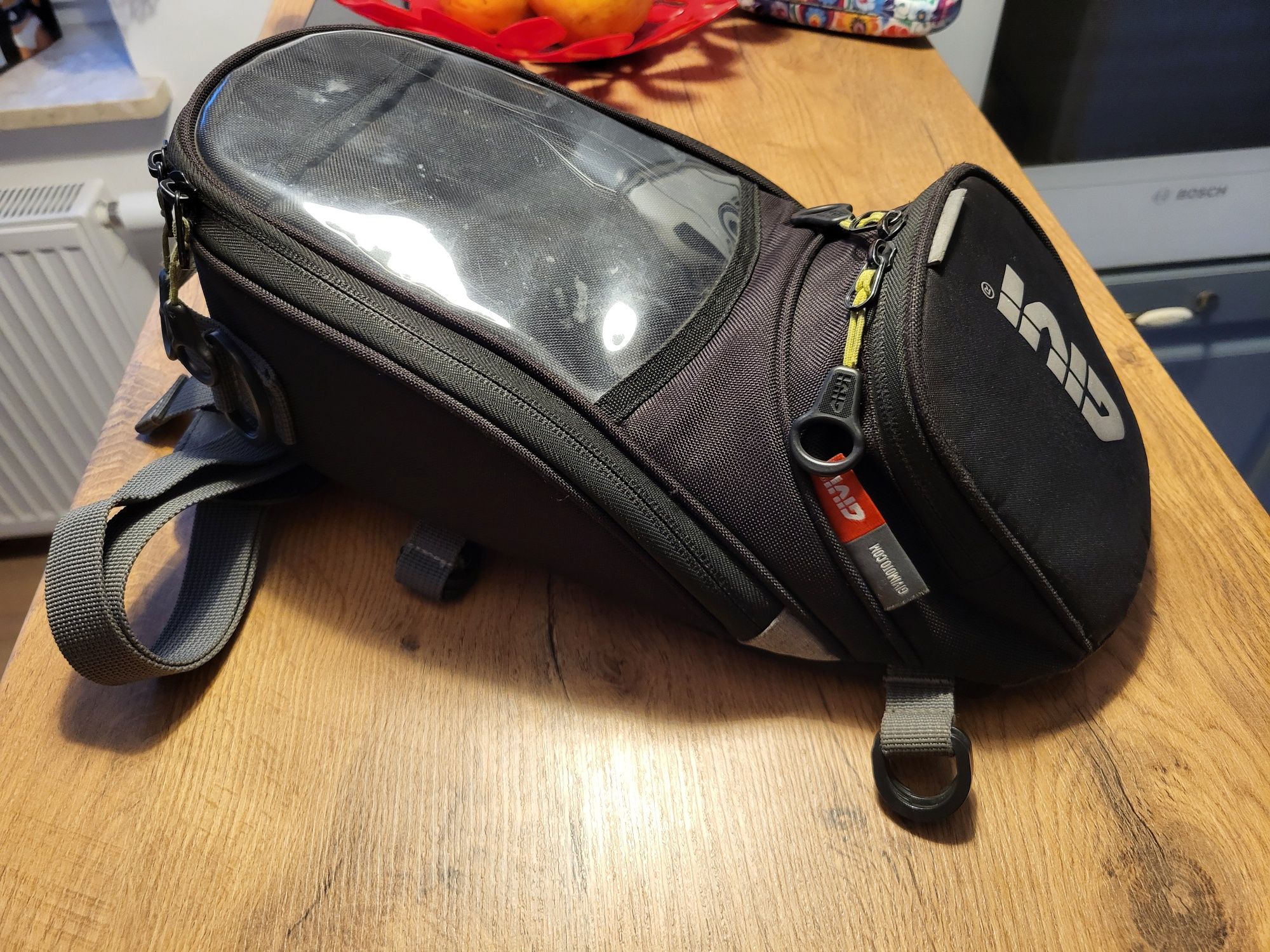 Torba tankbag Givi EA106B