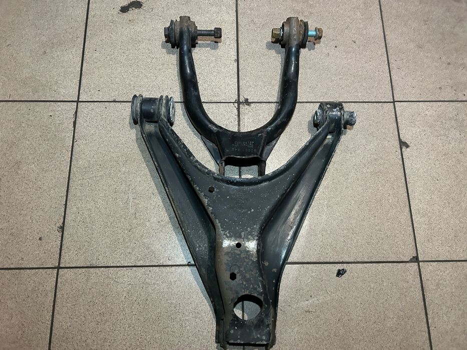 Wahacz Dolny górny tył Prawy Audi VW Passat B5 A6 C5 97-04 Quattro…