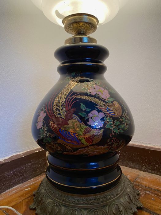 Candeeiro de mesa grande