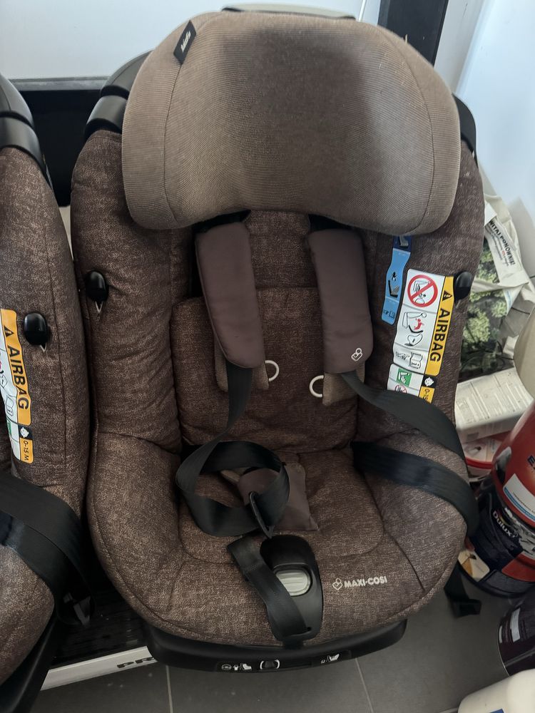Maxi Cosi AxissFix blizniaki 9-18 kg obrotowy 1500zl