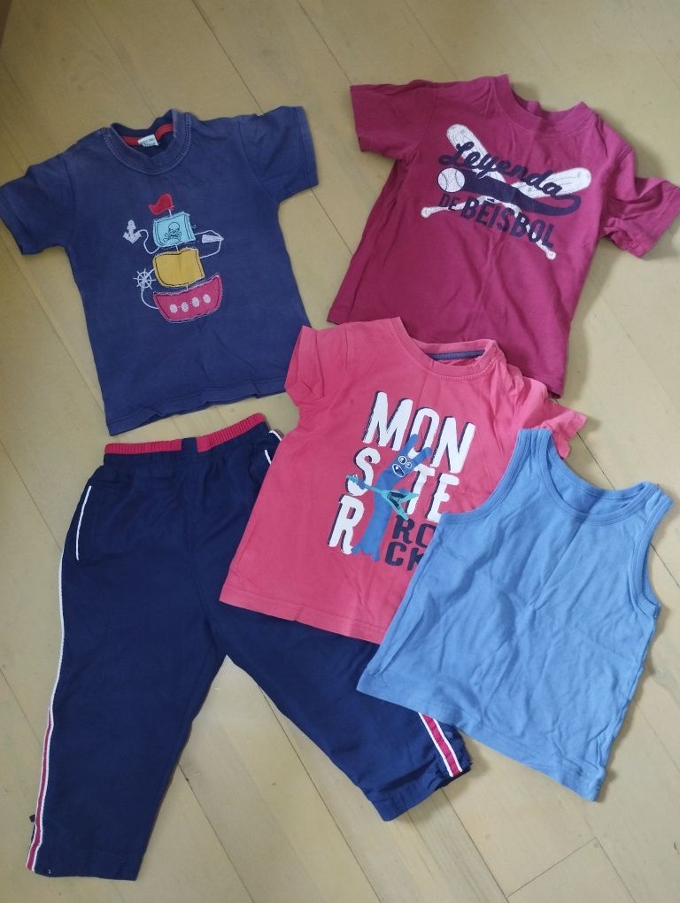 Отдам вещи для мальчика 2-5 лет