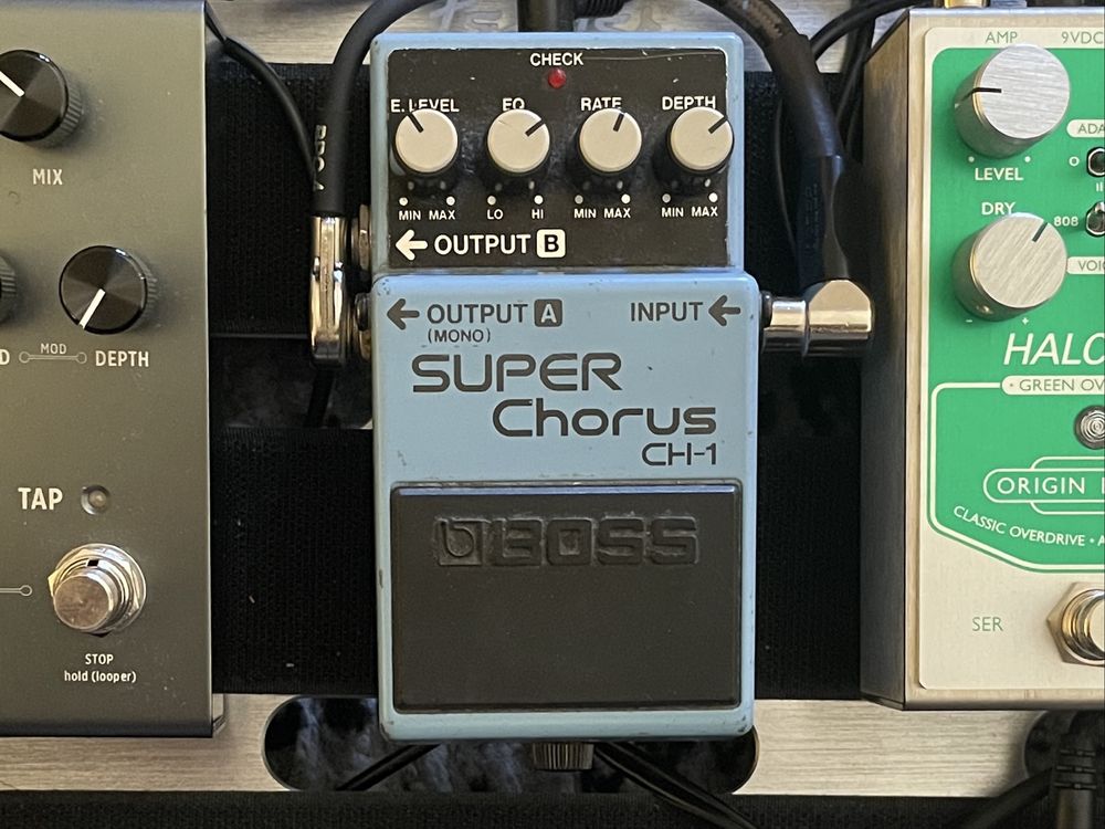 Pedal de guitarra BOSS Super Chorus CH1