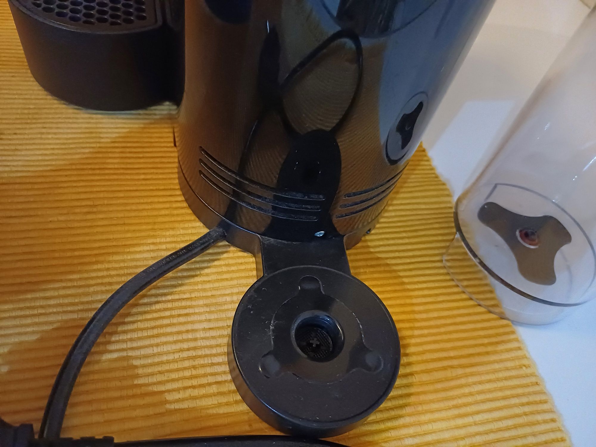 Máquina de café Nespresso U