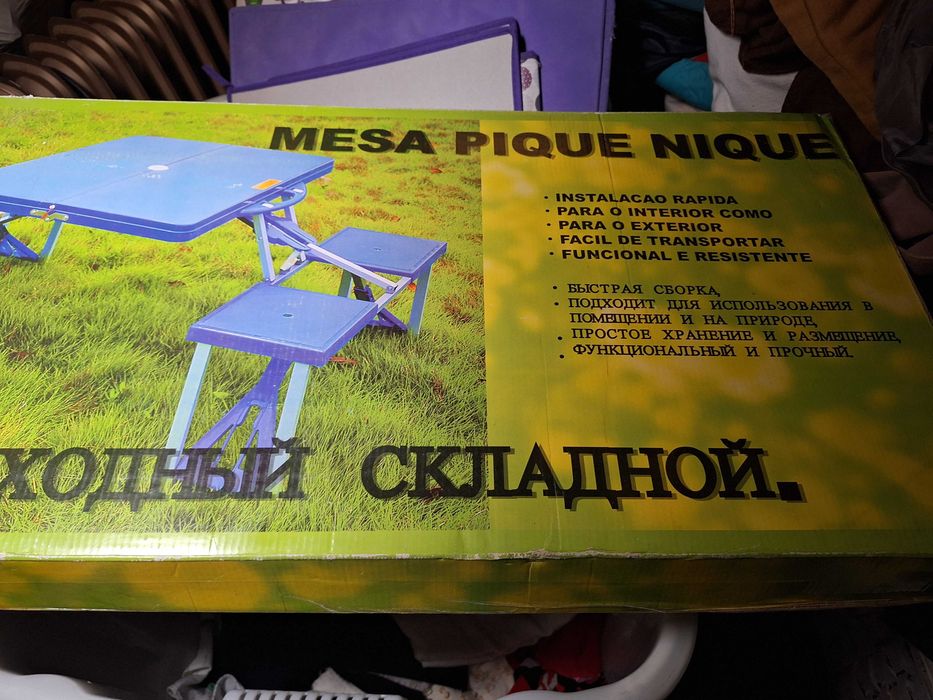 Mesa de Piquenique Dobrável e Portátil