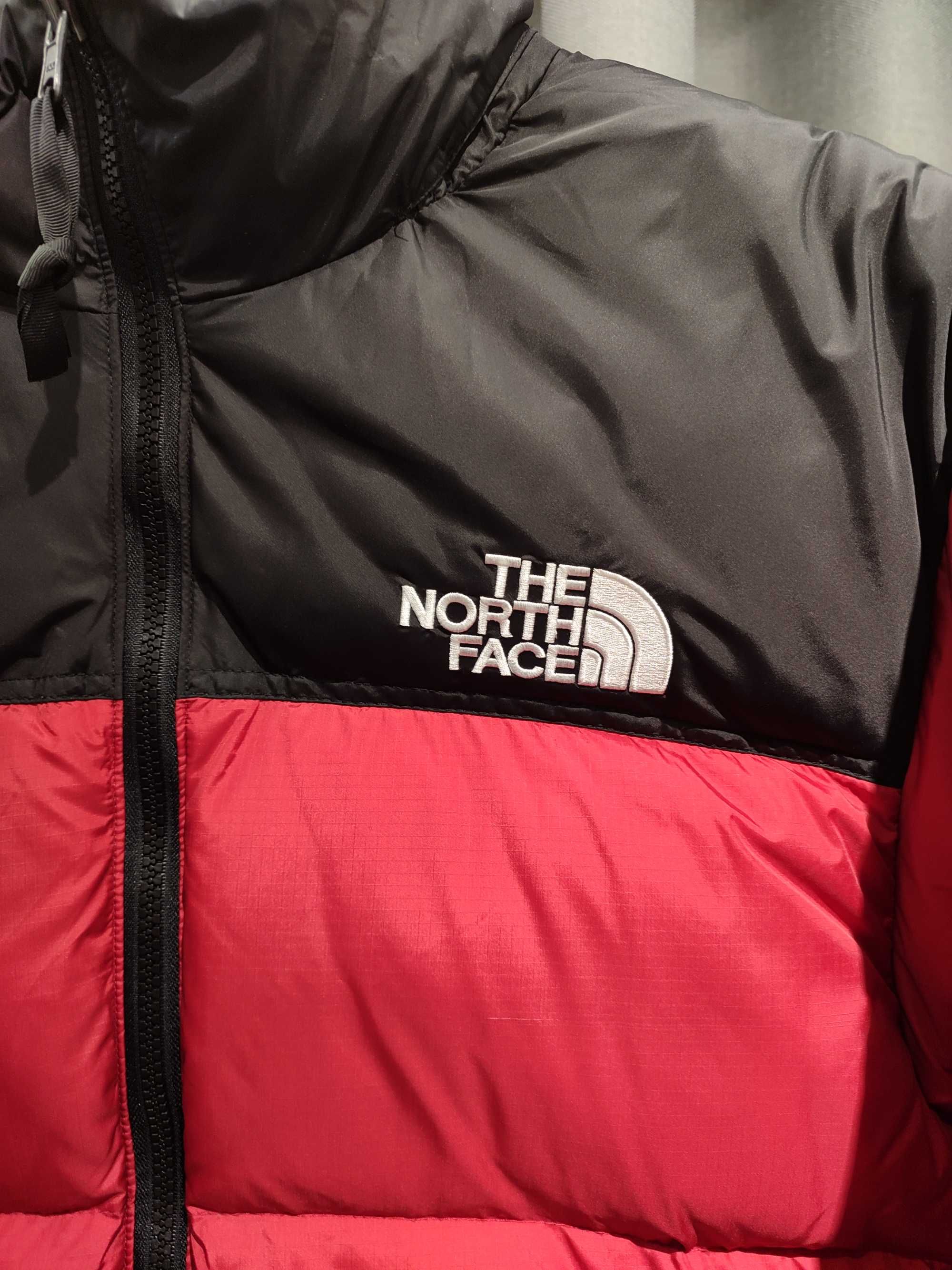 Куртка-пуховик THE NORTH FACE 1996 Nuptse Jacket Red