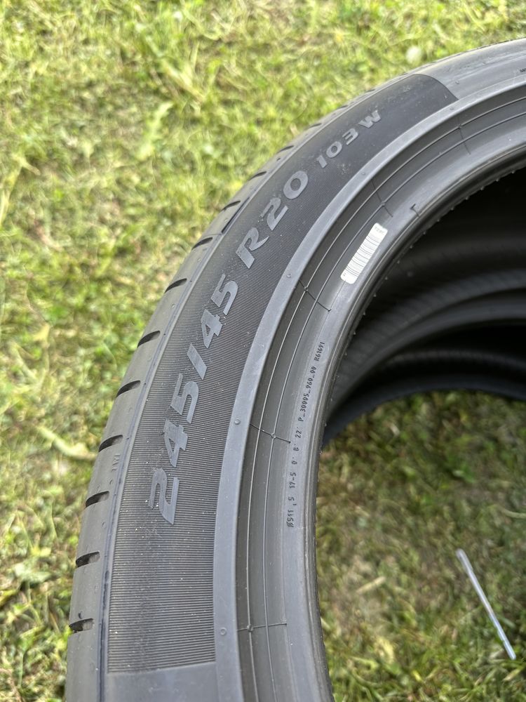 245/45/20 Pirelli P zero Pz4 VOl