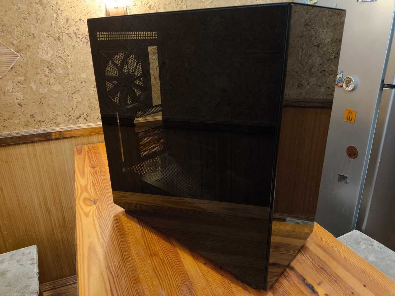 Корпус для ПК NZXT H7 Elite