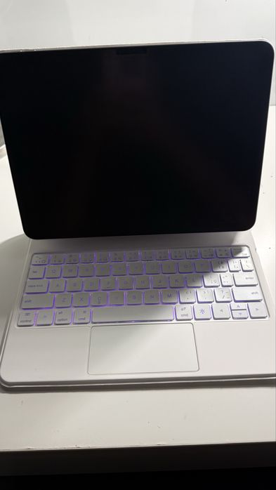 Keybord magnetica