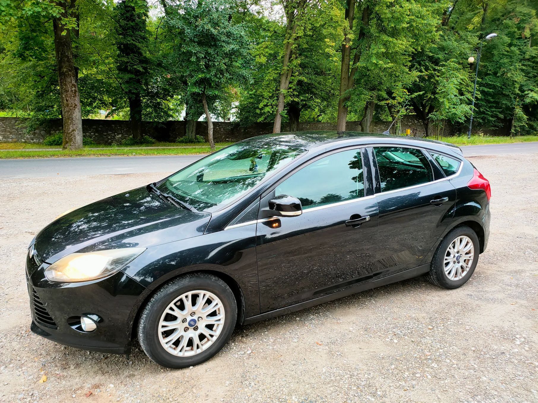 Ford Focus MK3 1.6 TDCi 95 KM Titanium 2012 - Bogata Wersja