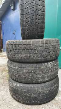 Продам резину Bridgestone Blizzak DM-V2. 275 60 18