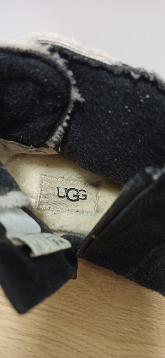 Botki dziewczęce UGG Cecily 32,5 czarne zamszowe zamsz Ankle Boots