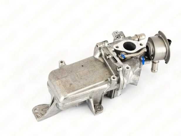 Охолоджувач EGR 2.3 dci Opel Movano 3 Renault Master 3 147353981R ЕГР