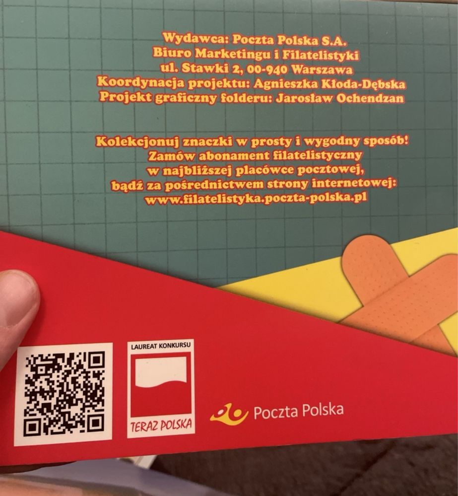 Folder filatelistyczny Uśmiech leczy