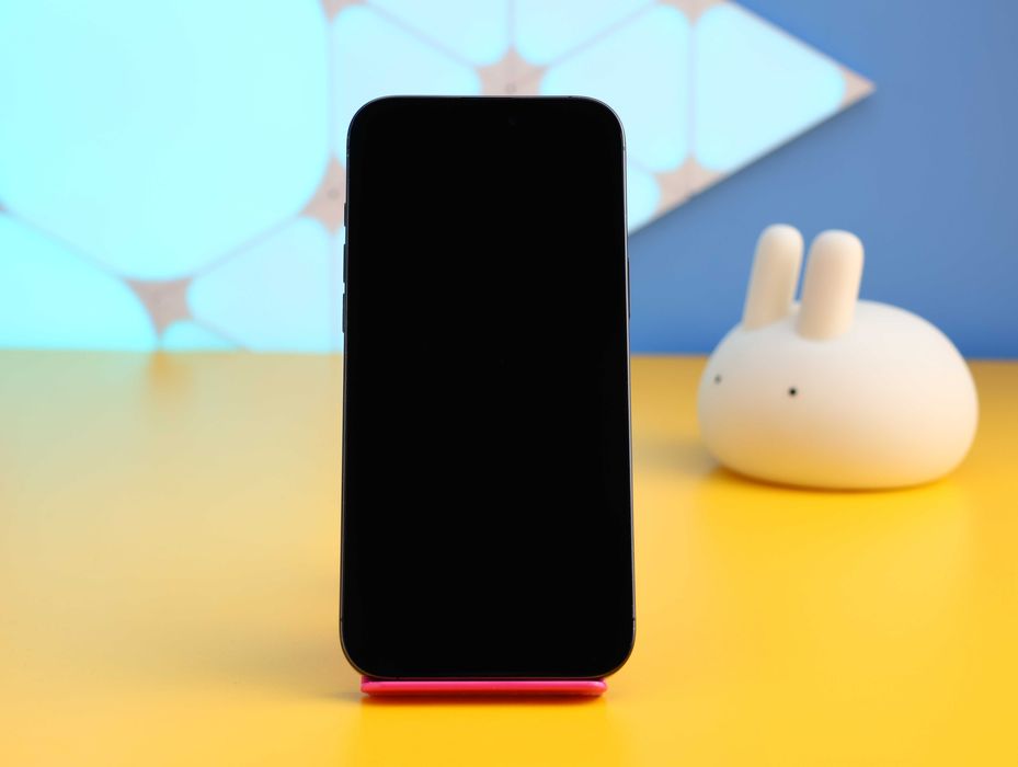 Смартфон Apple iPhone 16 Pro Max 256GB Black (151382) Б/У З ГАРАНТІЄЮ